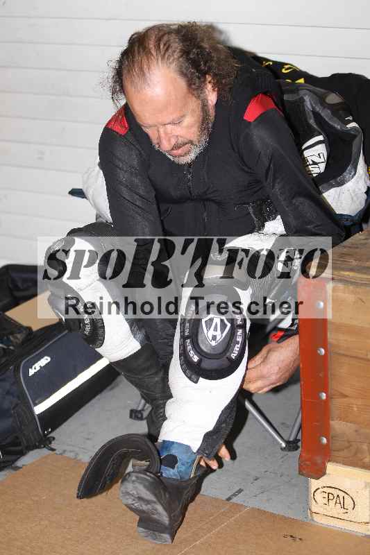 /Archiv-2024/02 29.01.-02.02.2024 Moto Center Thun Jerez/Boxenimpressionen/01.02.2024